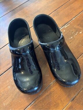 Dansko Black Patent Leather Clogs